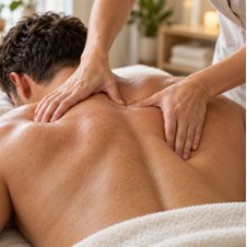 Massagem relaxante nas costas